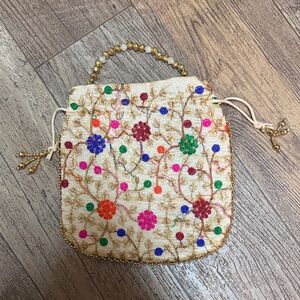 Embroidered Floral Bag